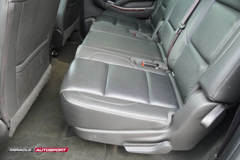 2017 GMC Yukon XL SLT