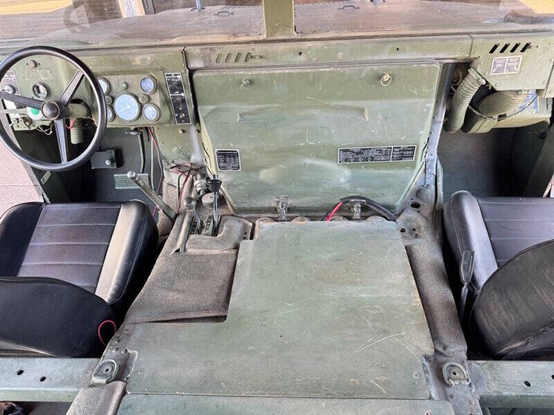 1987 AM General HMMWV