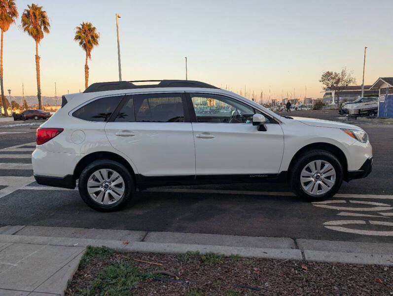 2017 Subaru Outback 2.5i Premium
