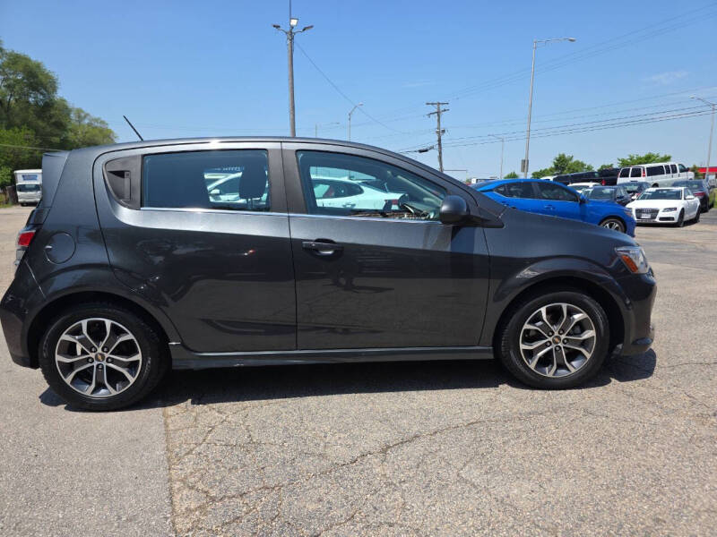 2017 Chevrolet Sonic LT Auto