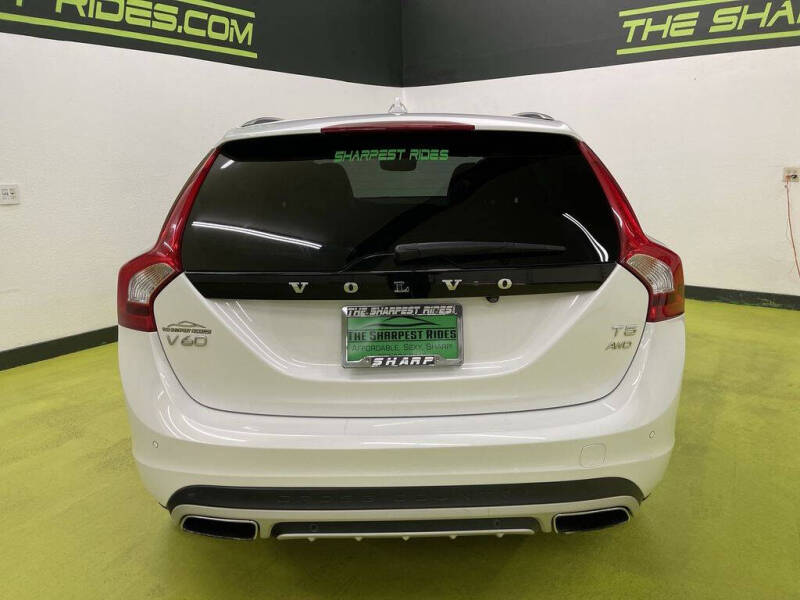 2018 Volvo V60 Cross Country T5 Premier