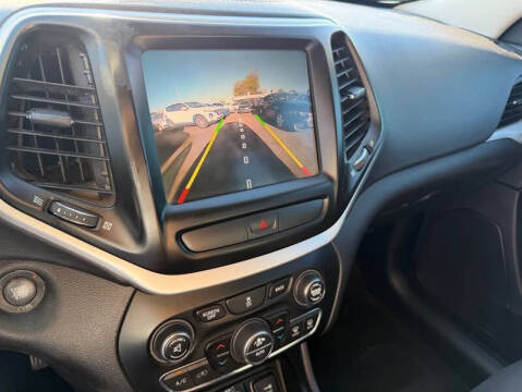 2018 Jeep Cherokee Latitude Plus