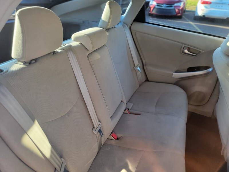 2014 Toyota Prius Five