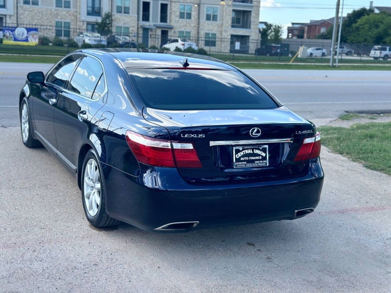 2007 Lexus LS 460 for sale at Central Union Auto Finance LLC in Austin, TX