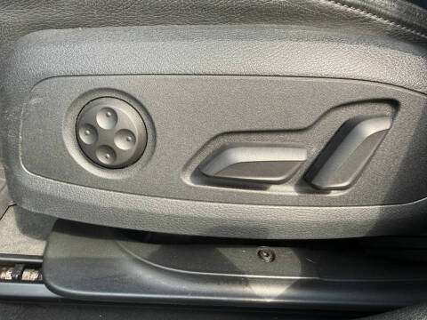 2017 Audi A4 2.0T quattro Premium