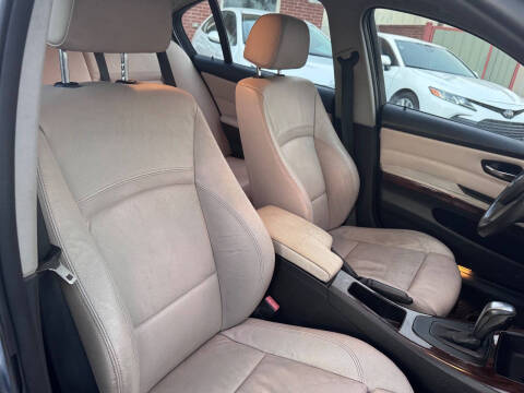 2011 BMW 3 Series 328i