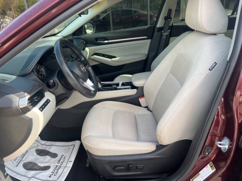 2023 Nissan Altima 2.5 SV