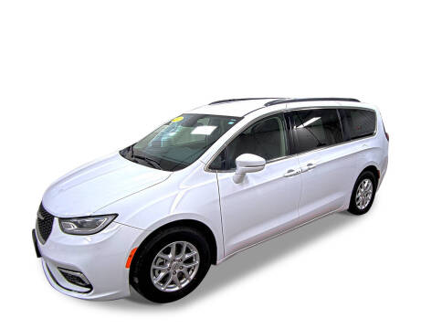 2022 Chrysler Pacifica for sale at Poage Chrysler Dodge Jeep Ram in Hannibal MO