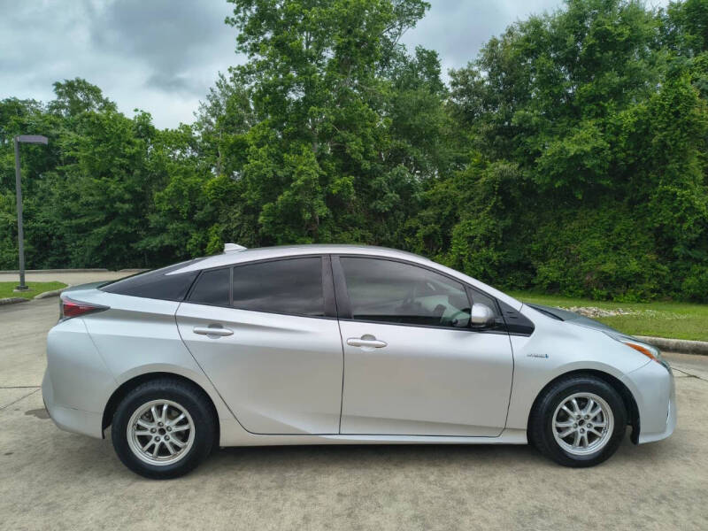 2017 Toyota Prius Three
