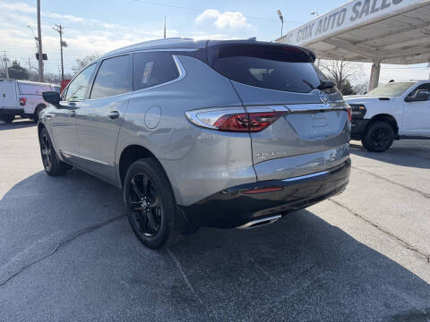 2023 Buick Enclave Essence