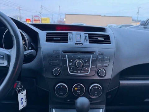 2012 Mazda MAZDA5 Sport