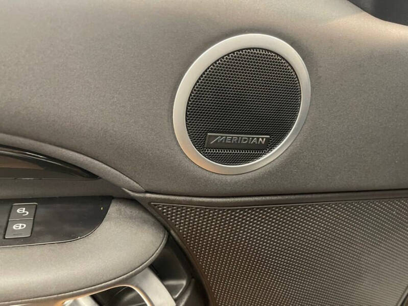 2018 Land Rover Discovery SE