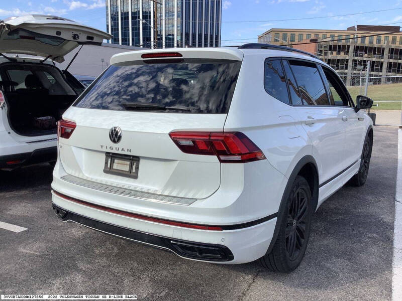 2022 Volkswagen Tiguan SE R-Line Black