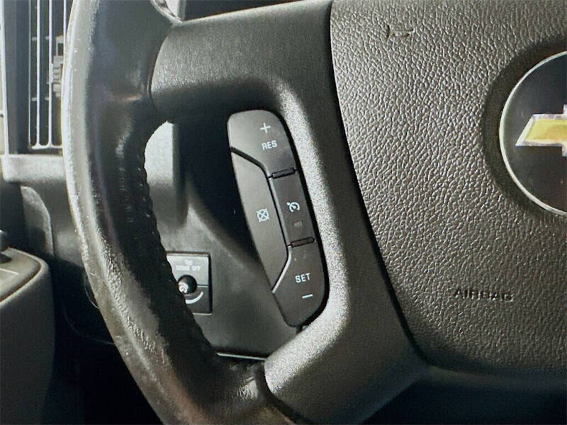 2022 Chevrolet Express 2500