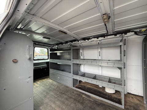 2018 GMC Savana 2500