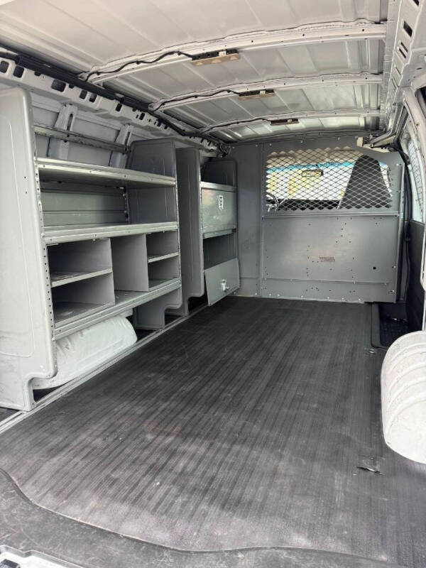 2018 Chevrolet Express 2500