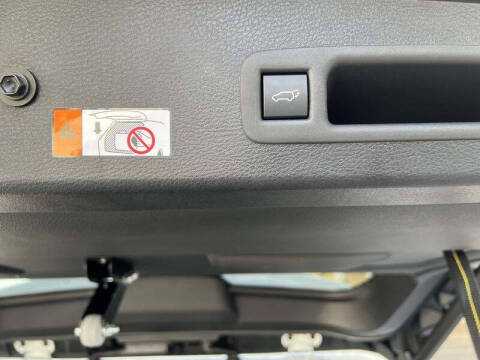 2026 Toyota Sienna LE 8-Passenger