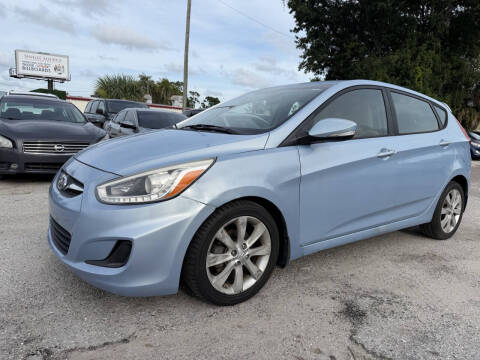 2014 Hyundai Accent SE