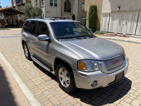 2005 GMC Envoy Denali