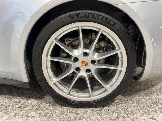 2014 Porsche 911 Carrera 4