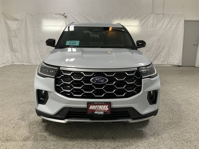 2025 Ford Explorer Platinum