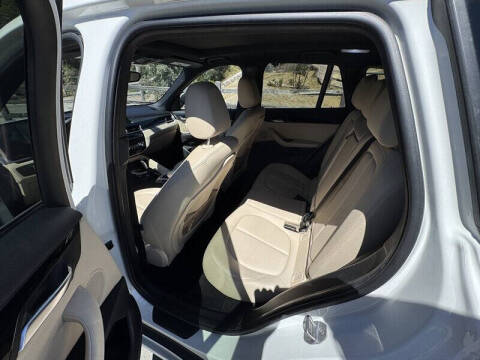 2017 BMW X1 xDrive28i