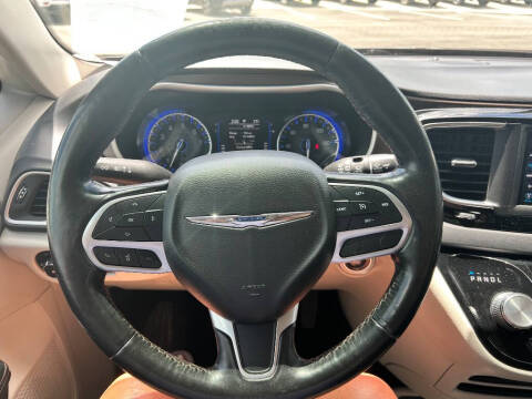 2019 Chrysler Pacifica Touring L
