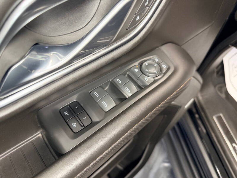 2021 GMC Yukon AT4