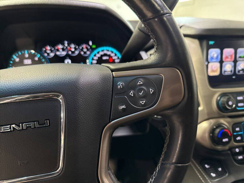 2017 GMC Yukon Denali