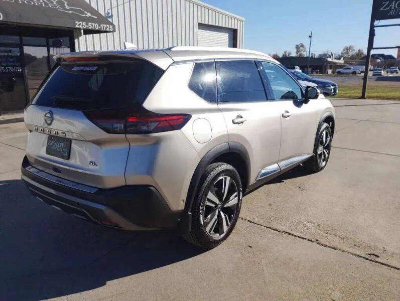 2022 Nissan Rogue SL