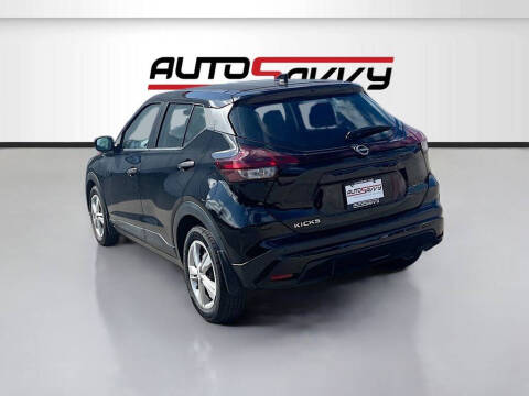 2022 Nissan Kicks S