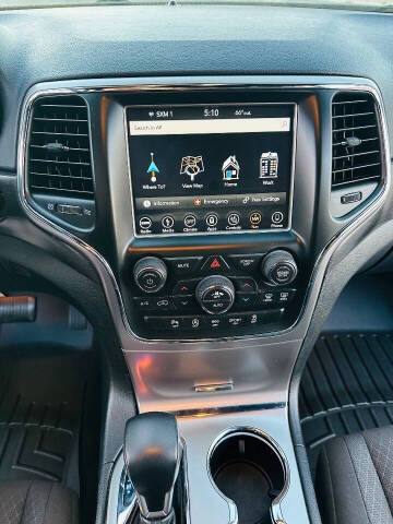 2018 Jeep Grand Cherokee Laredo