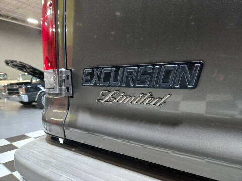 2004 Ford Excursion Limited
