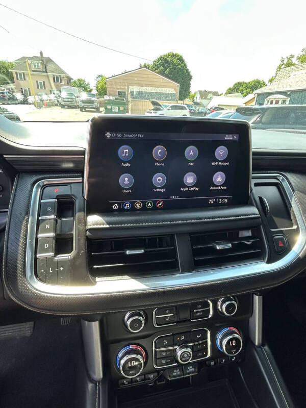 2021 GMC Yukon SLT