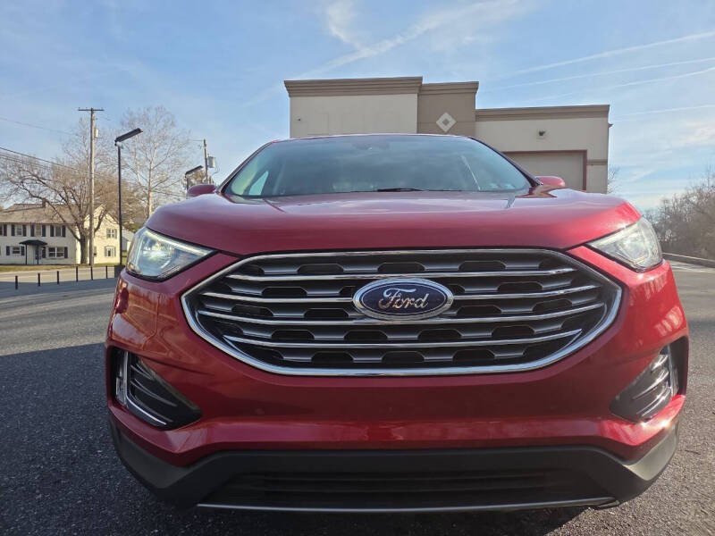 2024 Ford Edge Titanium