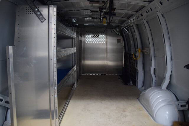 2025 Chevrolet Express 2500