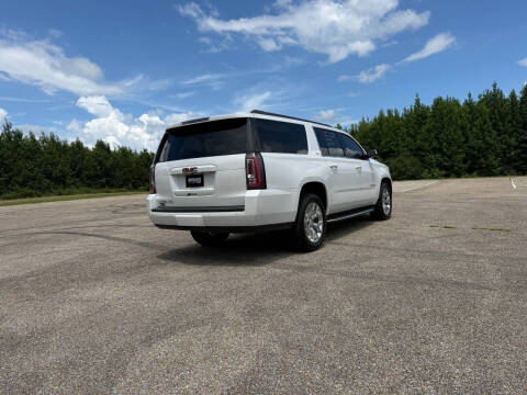 2017 GMC Yukon XL SLT
