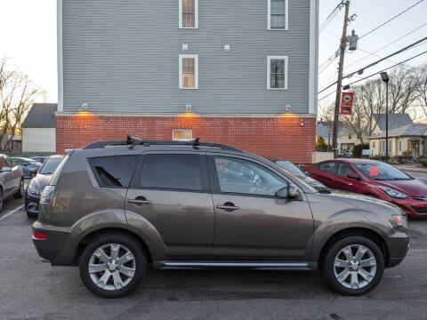 2012 Mitsubishi Outlander SE