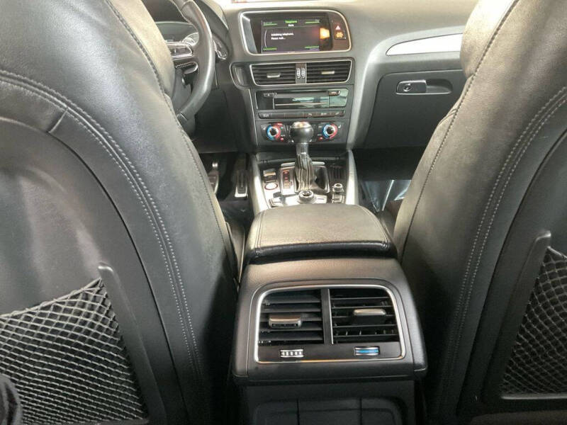 2015 Audi SQ5 3.0T quattro Prestige