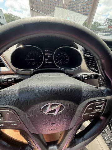 2017 Hyundai Santa Fe Limited Ultimate