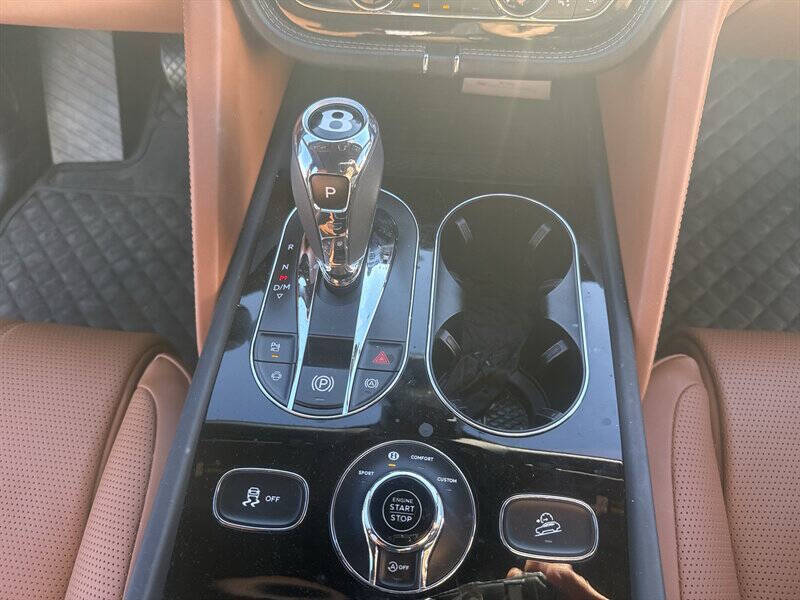 2024 Bentley Bentayga S V8