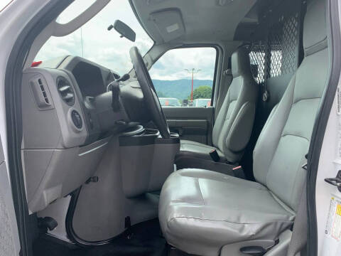 2012 Ford E-Series E-350 SD