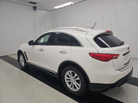 2015 Infiniti QX70