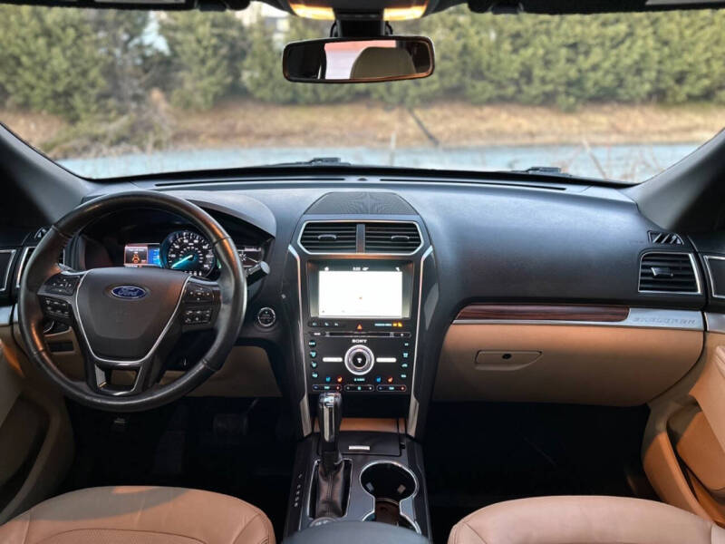 2017 Ford Explorer Limited