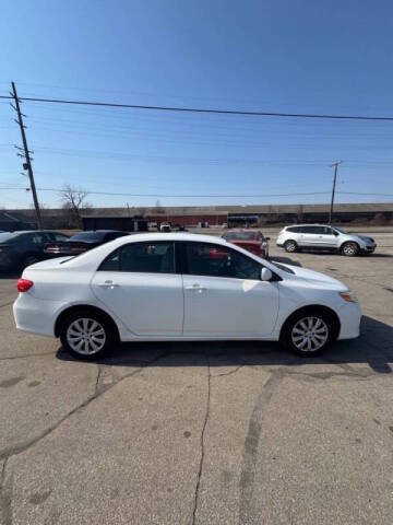 2012 Toyota Corolla LE