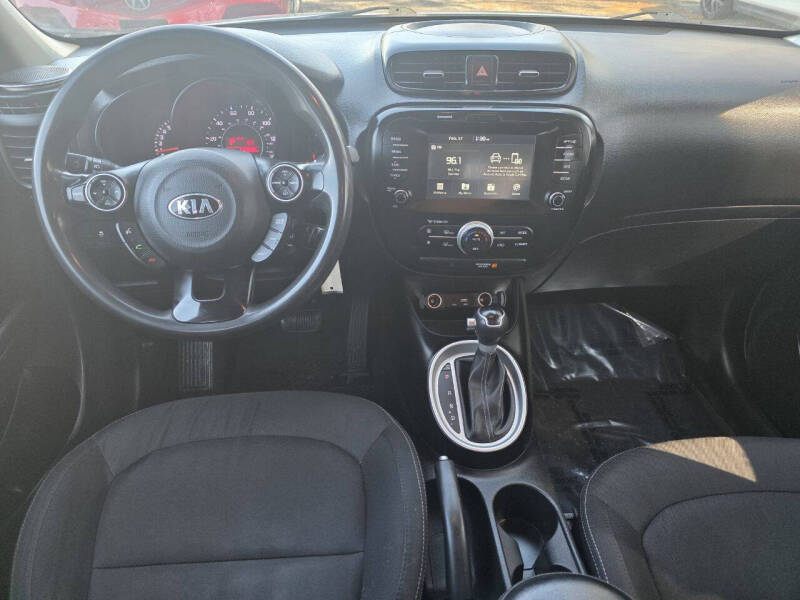 2018 Kia Soul +