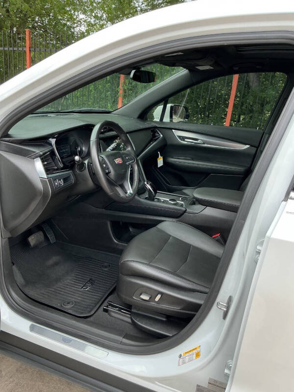 2024 Cadillac XT6 Luxury