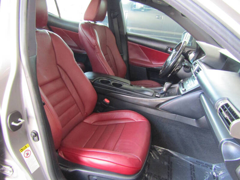 2016 Lexus IS 200t