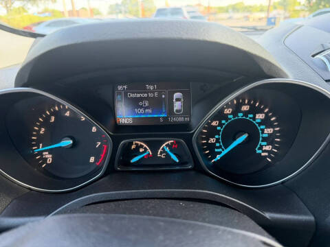 2016 Ford Escape SE