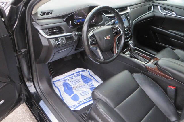 2017 Cadillac XTS Pro Livery